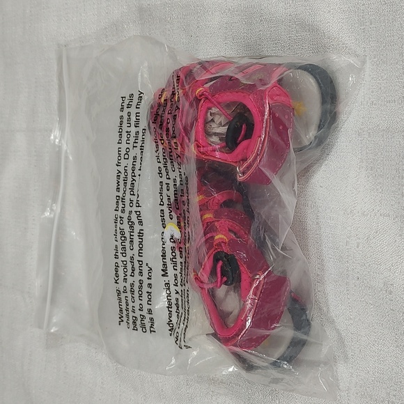 Sea Kidz Children Waterproof Hiking Sport Closed Toe Athletic Sandals Size 6 NWT - Picture 1 of 5